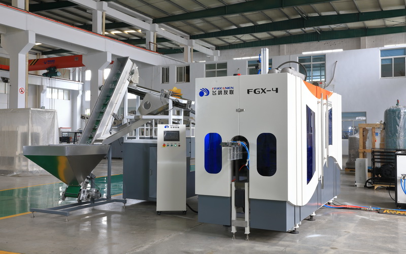 Introduction to PET Bottle Machine
